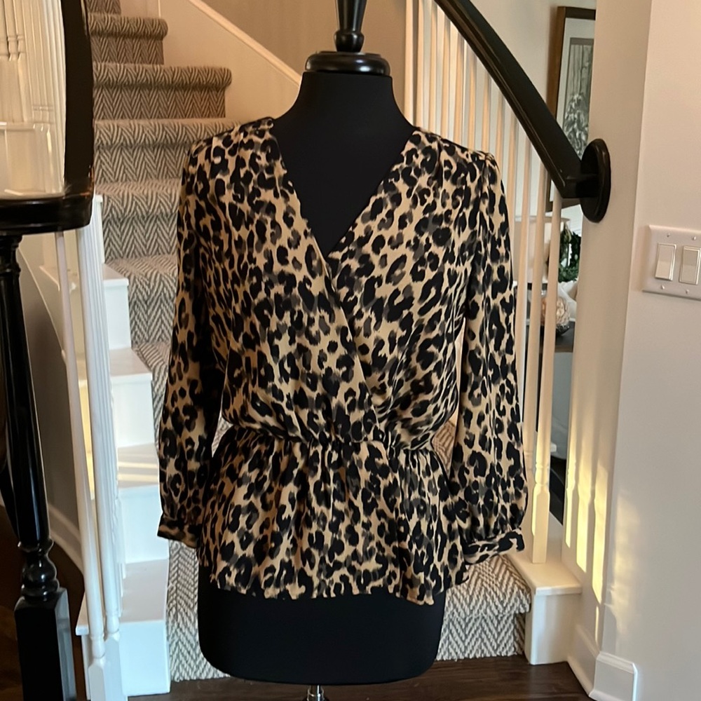 NWOT Halogen Cheetah Blouse